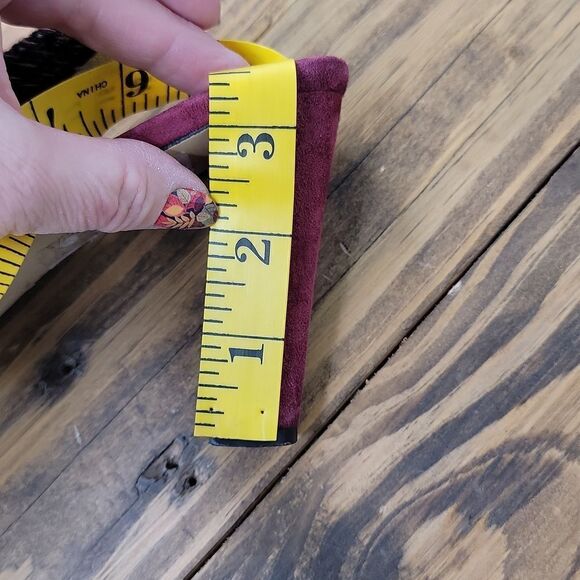 Anne Klein. Dress Heel. Size 7.5. Beautiful Condition - Picture 9 of 9